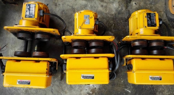 ** SOLD ** ตัวเดินราง KITO 1 Ton ระบบไฟตรงแท้ 380V.สภาพสวยสดใหม่มาดูมาเทสก่อนได้ครับ!!