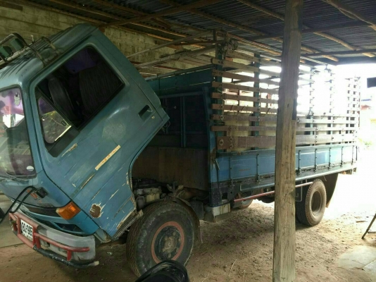 ขาย115 รถห้างเเท้ ปี33 ยาว 4.3 เมตร ยาง8.25 เครื่องมีอ่อน