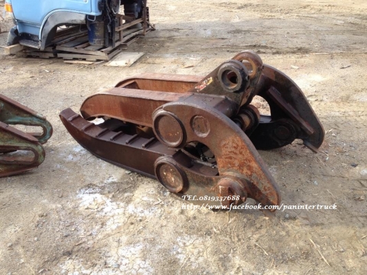 FROM JAPAN ตัวคีบปากหนีบไม้อุปกรณ์รองรับสำหรับรถขุดไซค์ 200 /สวมบูทสลัก 80 มิล /ราคาเพียง 38,500 บาท สนใจติดต่อ 0819337688