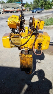 ** SOLD ** รอกโซ่ไฟฟ้า KITO 3 Ton พร้อมตัวเดินราง โซ่ยาว 12 เมตร บอดี้ใหญ่ไซด์พิเศษ ระบบไฟตรงแท้ 380V สดเบิกห้างมาดูมาเทสได้ครับ!!