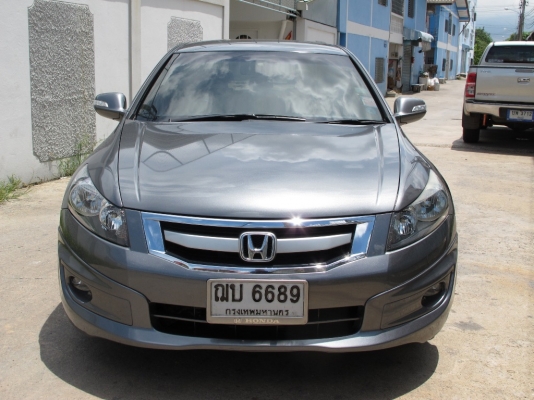 ACCORD 2.4 NAVI ปี 2008 ติด LPG ถังโดนัท อย่างดี