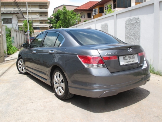 ACCORD 2.4 NAVI ปี 2008 ติด LPG ถังโดนัท อย่างดี ACCORD 2.4 NAVI ปี 2008 ติด LPG ถังโดนัท อย่างดี