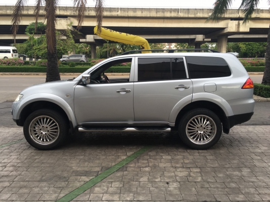 2009 MITSUBISHI PAJERO SPORT 2.5GLS ราคาถูกสุดๆ พร้อมใช้งาน