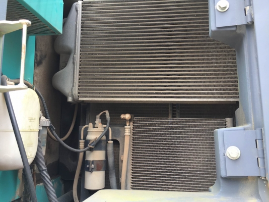 Kobelco SK200SR รถขุด นำเข้าจากญี่ปุ่น โทร. 080-6565422 (หนิง)