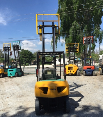 ขายครับรถยก KOMATSU FD20-16 รุ่นใหม่ชั่วโมงน้อย เก่าญี่ปุ่น เครื่องยนต์ดีเซล