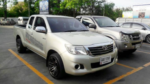 ^^^ Vigo Champ แค็ปเปิดได้ เงินเดือน 14,000 ประวัติดี กออกรถ 2900 ครับ^^^