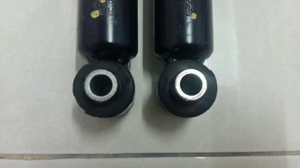 โช๊คหลัง mazda 3