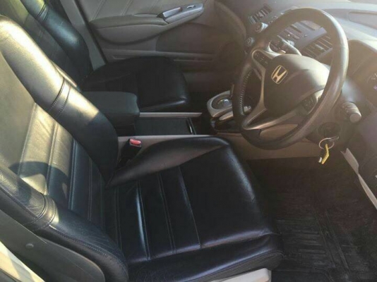 ขาย: Honda Civic 2.0 el เกียร์ออโต้ ปี 2007 รุ่นTOPสุด