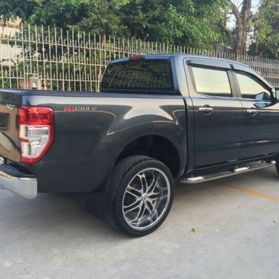 ขาย: FORD RANGER 2.2 XLT 4 ประตู เกียร์ ออโต้ ปี 2013 สีเทา ขายถูกค่ะ
