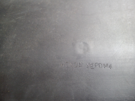 ถาดยางวางของคอนโซนหน้ารถของ HONDA แท้ ถาดยางวางของคอนโซนหน้ารถของ HONDA แท้