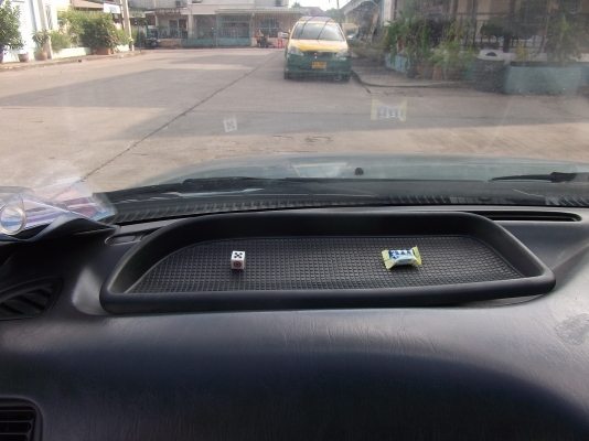 ถาดยางวางของคอนโซนหน้ารถของ HONDA แท้ ถาดยางวางของคอนโซนหน้ารถของ HONDA แท้