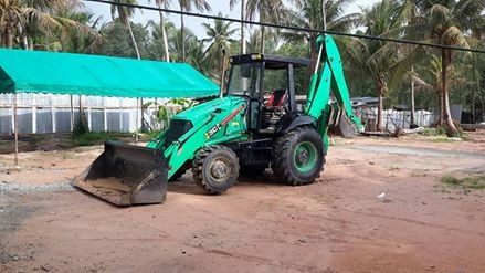 ขาย JCB รุ่น 3c เก่านอก ราคา 700000 บาท ต่อรองได้ สนใจติดต่อ 0982617875 , 0827156698