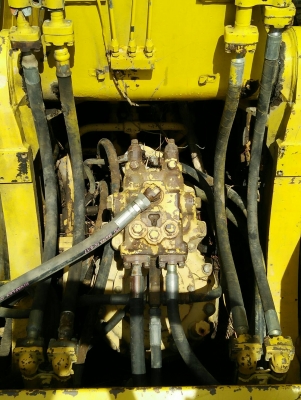 ขาย KOMATSU PC200-5