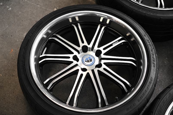 ล้อ W Work 19 พร้อมยาง 12,800.-