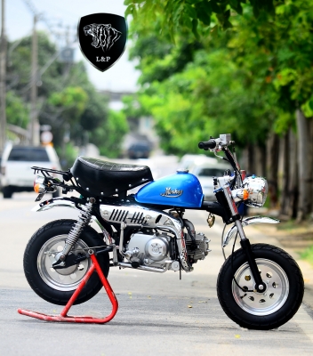 จัดโปรโมชั่น ลดราคาสุดแบบ มโหฬษร มังกี้ กอลิล่า เดิม ราคาสุดๆ เริ่มต้นเพียง 2XXXX  แต่งๆๆ ลดราคาทุกรุ่นและมีของแถมอีกมากมาย  ด่วนๆๆ ลดๆๆ   เริ่มต้นราคา ที