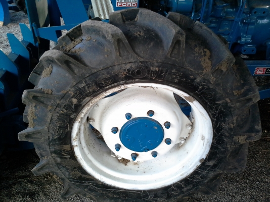 ขายฟอรด์ 6610 คารโร่สองเพาปัมกลมไอดีโตเอกสารอินวอยพร้อมใช้