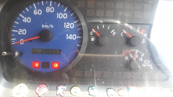 ขาย หัวลากhino mega 320 ปี51  มีทั้งหัว หาง  ราคาไม่แรง  ต่อลองได้ ครับ ไฟแนนซ์มีให้ รถสวย ยางเต็มหมดพร้อมใช้งาน