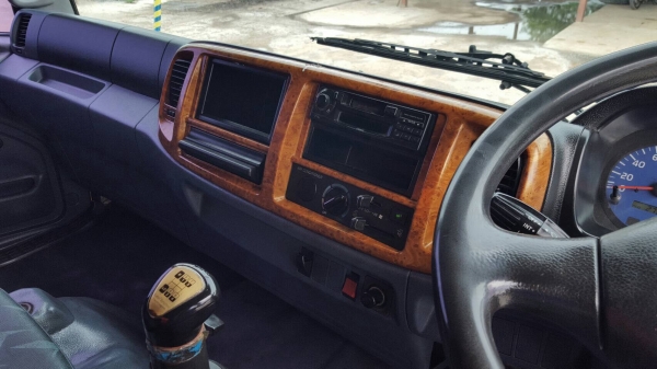 ขาย HINO MEGA FL1J 260 แรงม้า ปี48 กระบะล่องไม่ดั้มสามมิตร ขาย HINO MEGA FL1J 260 แรงม้า ปี48 กระบะล่องไม่ดั้มสามมิตร