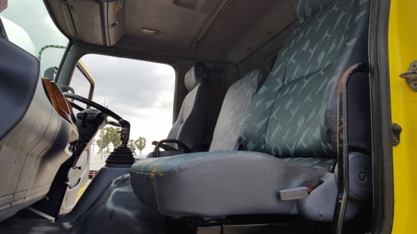 ขาย HINO MEGA FL1J 260 แรงม้า ปี48 กระบะล่องไม่ดั้มสามมิตร ขาย HINO MEGA FL1J 260 แรงม้า ปี48 กระบะล่องไม่ดั้มสามมิตร