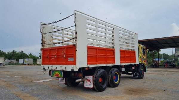 ขาย HINO MEGA FL1J 260 แรงม้า ปี48 กระบะล่องไม่ดั้มสามมิตร ขาย HINO MEGA FL1J 260 แรงม้า ปี48 กระบะล่องไม่ดั้มสามมิตร