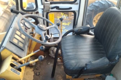 KOMATSU 515-2 ญี่ปุ่นแท้ โทร.090-986-2521 อ๊อบ KOMATSU 515-2 ญี่ปุ่นแท้ โทร.090-986-2521 อ๊อบ