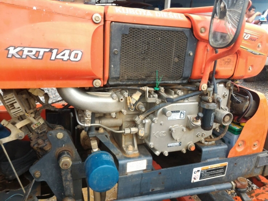 ขายรถไถ KUBOTA KRT140 พร้อมอุปกรณ์ ดันหน้า แะตัวตัดหญ้าใหม่ ราคา 120,000 DC Tractor Rayong  0818618678,0899347475