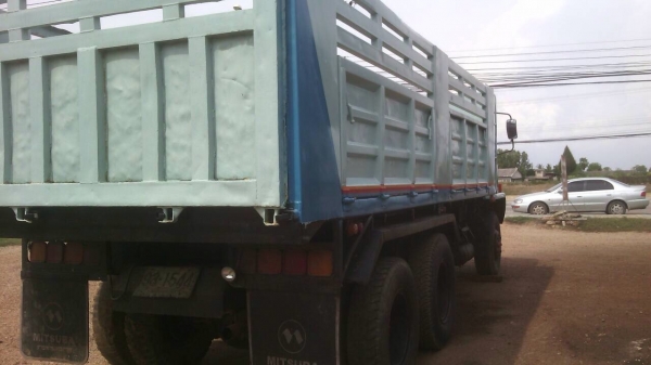 ขายรถสิบล้อดั้ม ISUZU 195 แรงม้า