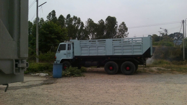 ขายรถสิบล้อดั้ม ISUZU 195 แรงม้า