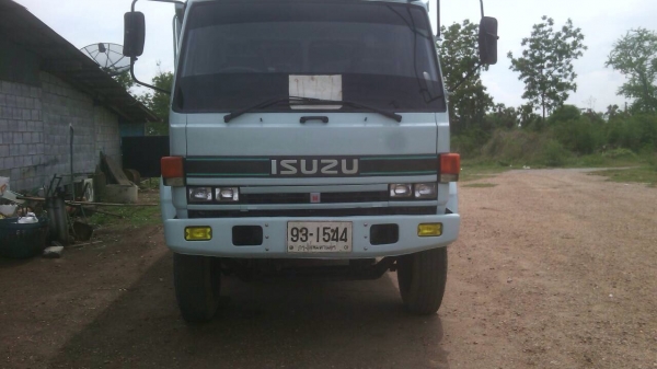 ขายรถสิบล้อดั้ม ISUZU 195 แรงม้า