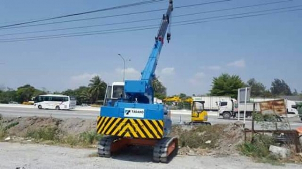 ขายรถเครนตีนตะขาบ 5 ตัน เครื่องดี เอวแน่น ใช้งานได้ทันที ขายรถเครนตีนตะขาบ 5 ตัน เครื่องดี เอวแน่น ใช้งานได้ทันที