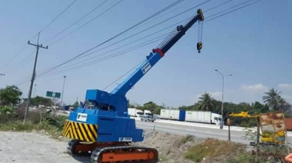 ขายรถเครนตีนตะขาบ 5 ตัน เครื่องดี เอวแน่น ใช้งานได้ทันที ขายรถเครนตีนตะขาบ 5 ตัน เครื่องดี เอวแน่น ใช้งานได้ทันที