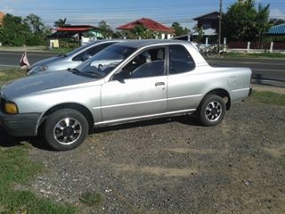 รถเก่งสวยๆๆเครื่องดี เกียร์ธรรมดา  สวย  เอกสารทะเบียนพร้อม