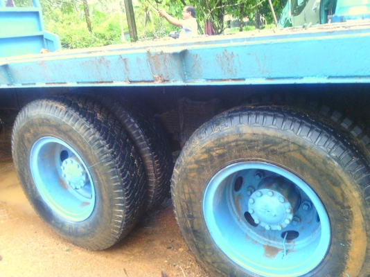 ขายรถบรรทุก 10 ล้อเทรลเลอร์ ISUZU ROCKY 195 แรงม้านางฟ้าแท้ ราคา 700000