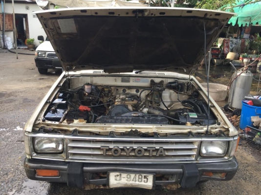 ขาย ปี 88 โตโยต้า ไฮลัก ฮีโร่เครื่องดีเซล 2.4D เดิมๆ บางๆ ไม่เคยทำสี ขาย ปี 88 โตโยต้า ไฮลัก ฮีโร่เครื่องดีเซล 2.4D เดิมๆ บางๆ ไม่เคยทำสี