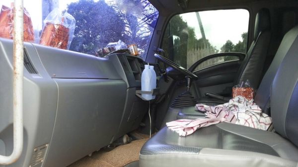 รถอีซูซุ 6 ล้อดั้ม FTR  240 แรงม้า. ปี 54. ( รถวิ่ง 26x,xxx กม. )     สนใจติดต่อ  081 - 6079515