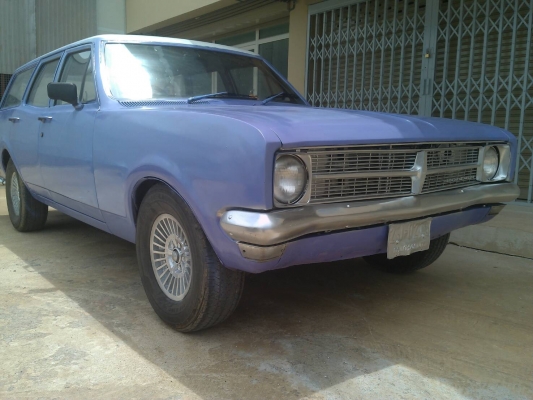 โฮลเดน แวน เก็บงานจบ สถาพสวพร้อมขับครับ