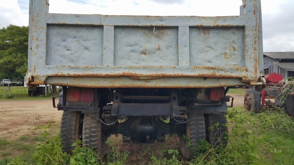 ขายด่วนรถ6ล้อดัมพ์หน้ายาวอีซูซุ เครื่องEH 100 HINO
