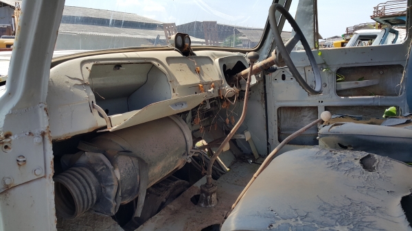 ขายด่วนรถ6ล้อดัมพ์หน้ายาวอีซูซุ เครื่องEH 100 HINO