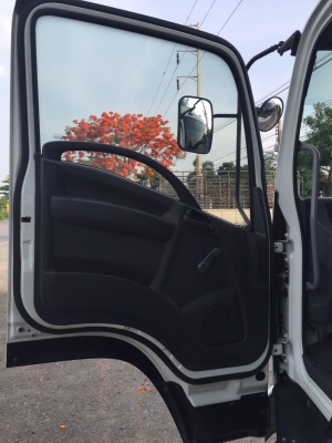 ขาย6ล้อISUZU FRR210 ยูโร3 จดปี55กระบะเหล็กพร้อมคอกยาว5.60เมตร