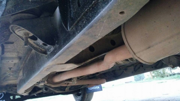 รถบ้านแท้ โตโยต้าไมตี้เอ็กแค๊ป เครื่อง 2.5 CC ปี 39 โฉมโปร่งท้ายแท้ เครื่องดีมาก