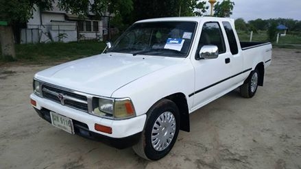 รถบ้านแท้ โตโยต้าไมตี้เอ็กแค๊ป เครื่อง 2.5 CC ปี 39 โฉมโปร่งท้ายแท้ เครื่องดีมาก