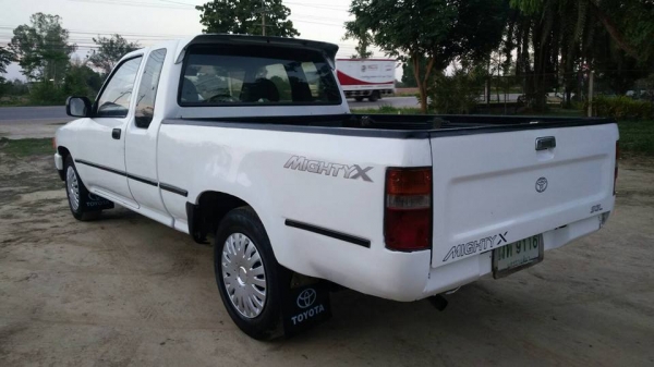 รถบ้านแท้ โตโยต้าไมตี้เอ็กแค๊ป เครื่อง 2.5 CC ปี 39 โฉมโปร่งท้ายแท้ เครื่องดีมาก