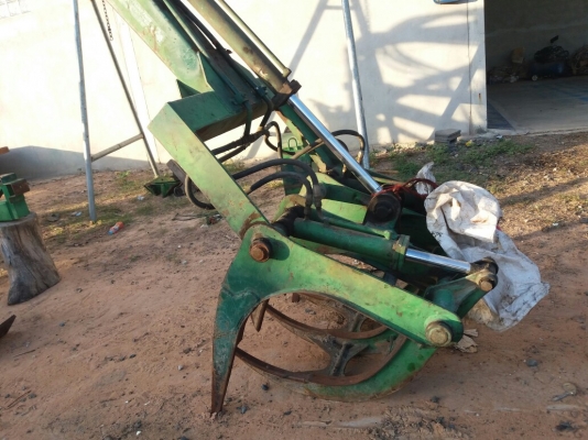 ขายคีบอ้อย รุ่นอวยชัยแทรกเตอร์ ใส่รถไถฟอร์ด.จอนเดีย ได้สภาพดี อุปกรครบ ติดตั้งใช้งานได้เลยคับราคาเบาๆ ขายคีบอ้อย รุ่นอวยชัยแทรกเตอร์ ใส่รถไถฟอร์ด.จอนเดีย ได้สภาพดี อุปกรครบ ติดตั้งใช้งานได้เลยคับราคาเบาๆ