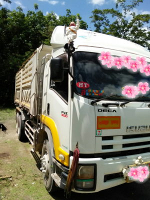 ขายรถบรรทุก 10 ล้อดัมพ์ ISUZU FVZ 300 แรงม้าปี 2555 มีระบบลากพ่วง ราคา 1700000