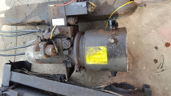 ปั๊มไฮดรอลิค24vพร้อมกระบอก