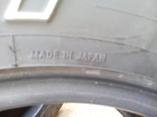 ขายยาง toyo Japan 265/70/16 ปลายปี14 สวยๆครับ