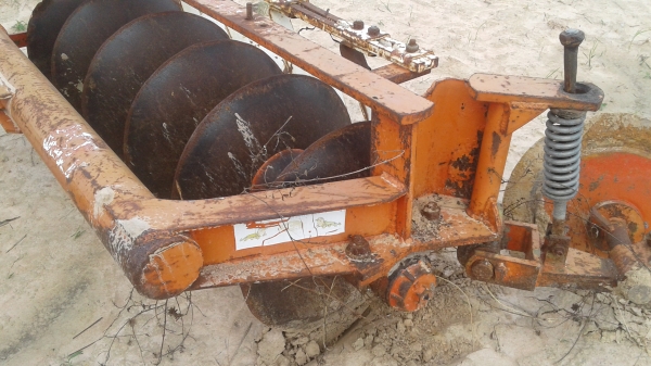 ขายพาน6LCSคู่ก้บพาน4ตราช้าง