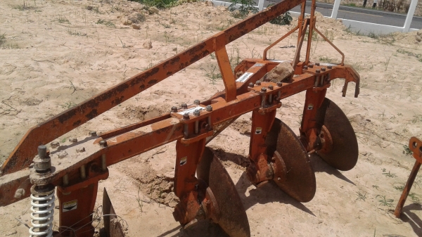 ขายพาน6LCSคู่ก้บพาน4ตราช้าง