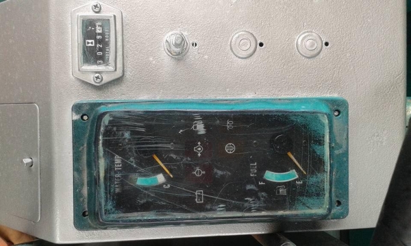 ขายรถขุดแบคโฮ KOBECO SK024 รถเก่านอกแท้100\% เครื่อง 3 สูบ มีกระต่าย-เต่า ระบบไว แทรคยาง สภาพ90\% รถพร้อมใช้งาน เอกสารใบอินวอยครบราคา 250,000 บาท (จัดส่งฟรี)