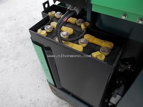 ขาย รถยกไฟฟ้ายืนขับ  TOYOTA   7FBP9 รหัสสินค้า : 80803279   Line ID: nihonmono   www.nihonmono.com